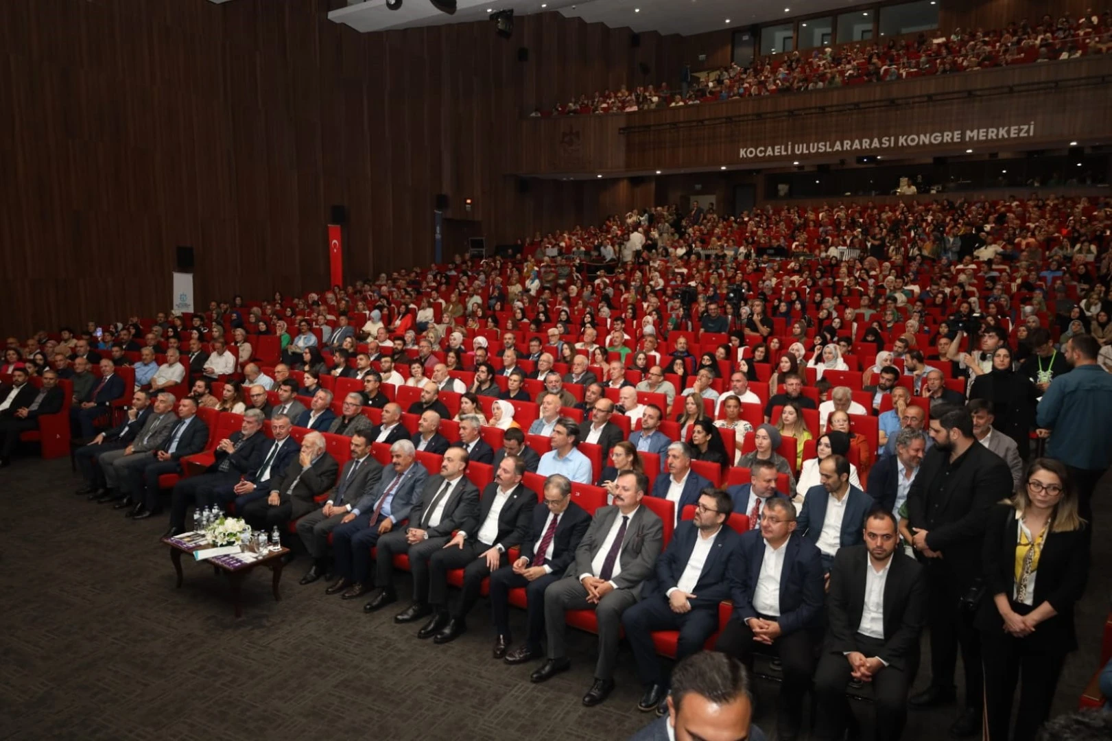 14. Kocaeli Kitap Fuarı muhteşem bir törenle açıldı