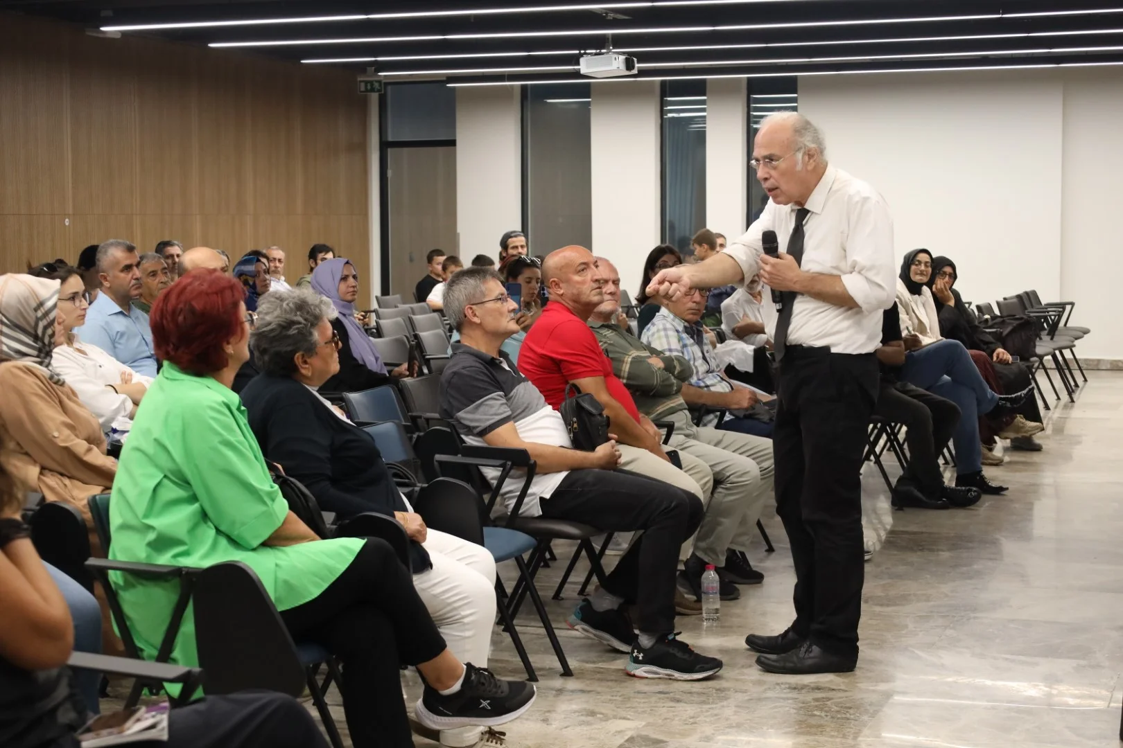 Dr. Yavuz Dizdar: “Meyve yemeyen çocuklara kızmayın”