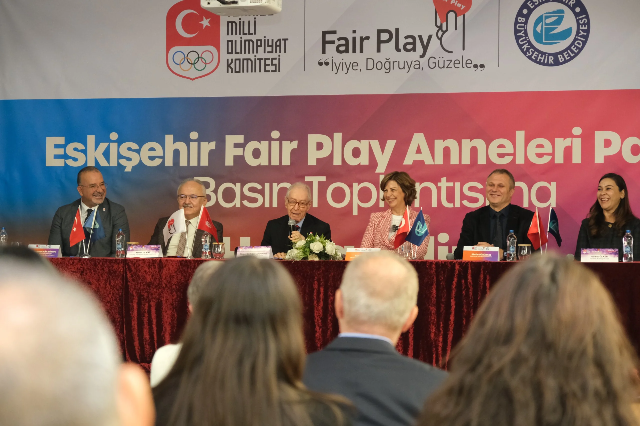 “ÇOCUKLARIMIZI FAIR PLAY İLKELERİNE GÖRE YETİŞTİRECEĞİZ”