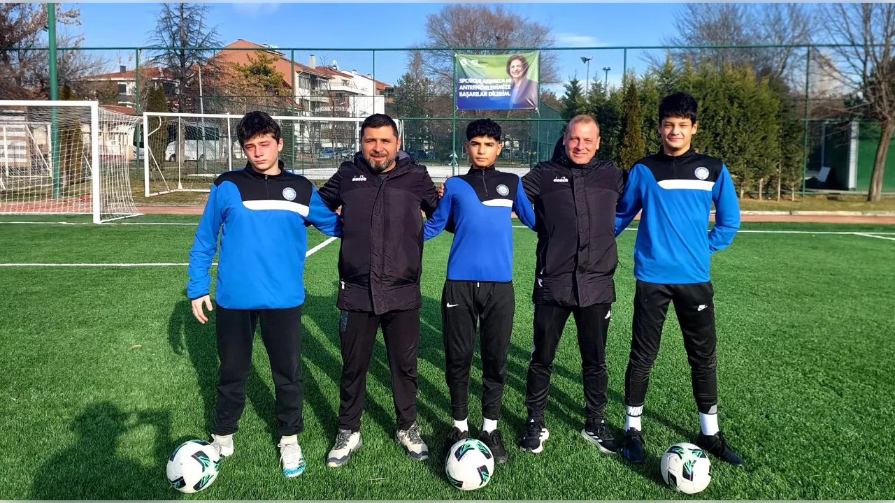 U14 MİLLİ TAKIM SEÇMELERİNE BÜYÜKŞEHİR DAMGA VURDU 