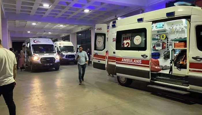 Diyarbakır&#039;da akraba aileler arasında silahlı kavga: 2 ölü, 3 yaralı