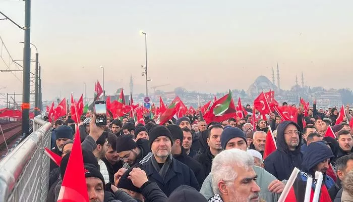 Süleyman Soylu, &#039;Büyük Filistin Yürüyüşü&#039;ne katıldı! "İstanbul&#039;dan Gazze direnişine selam olsun"