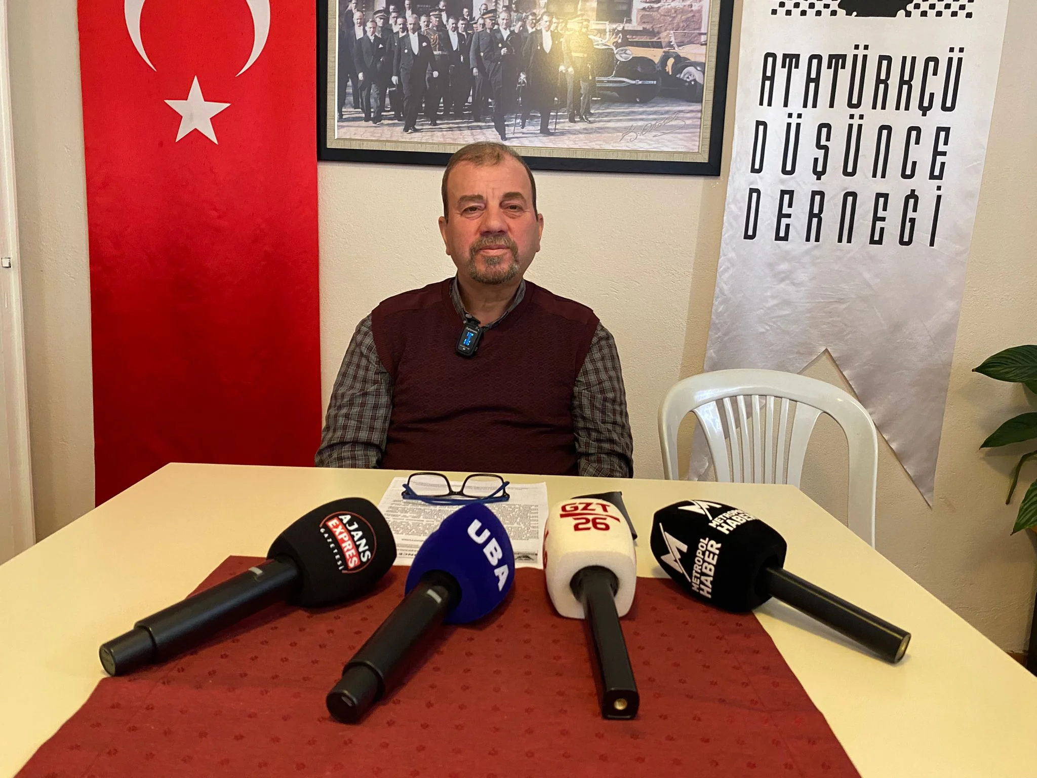 Atatürkçü Düşünce Derneği Eskişehir Şubesi: “Bu konferansların derhal iptal edilmesi gerekiyor”