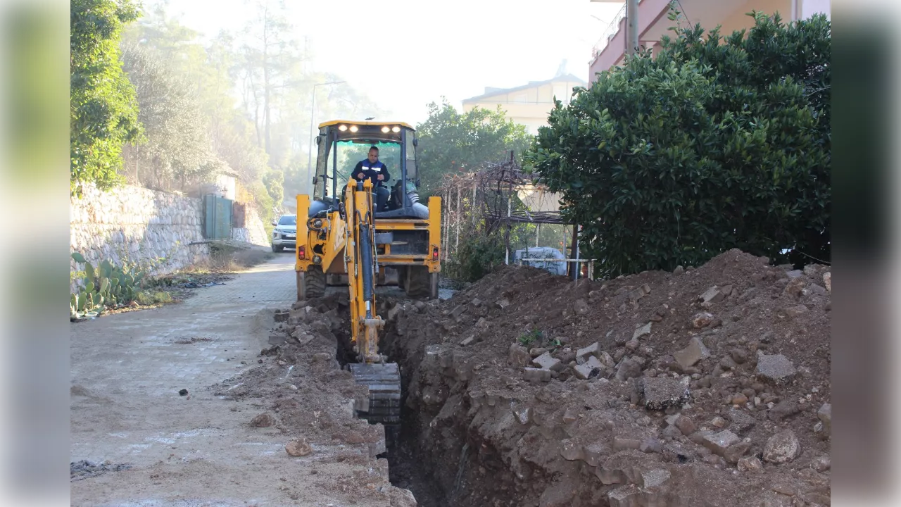 Kemer Aslanbucak’ın içme suyu hattı yenileniyor