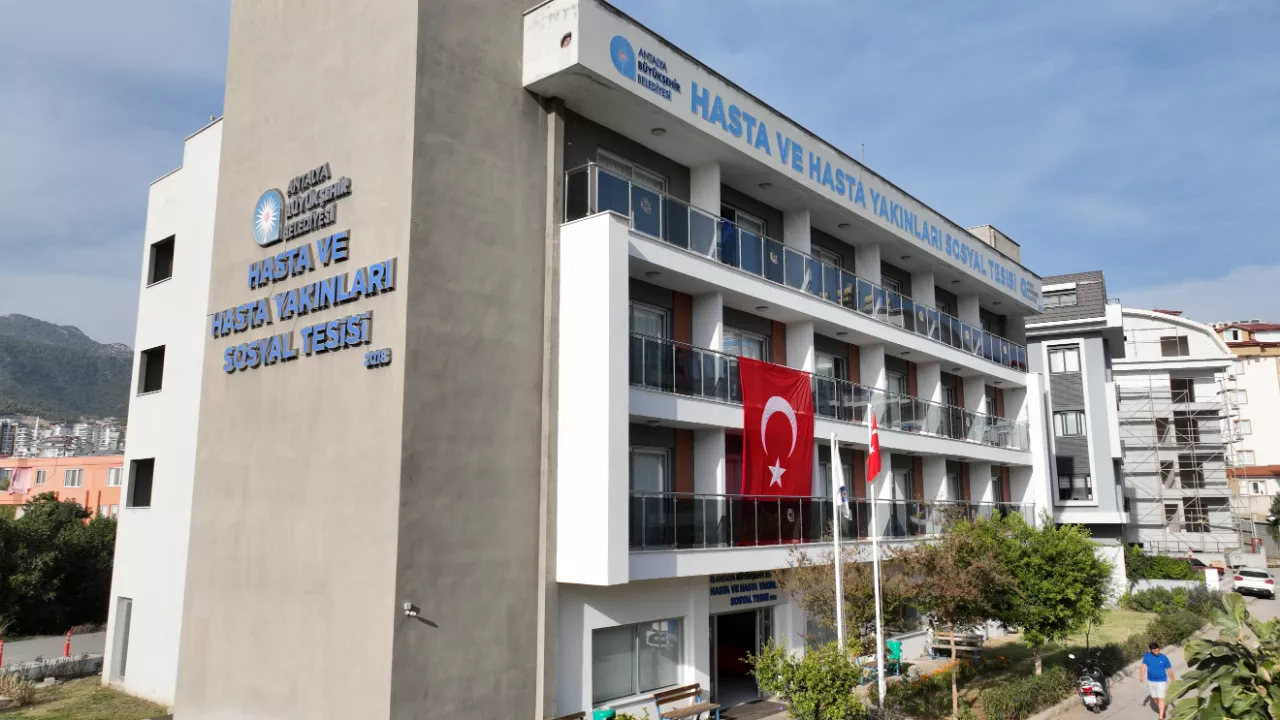 Büyükşehir sosyal tesisi  adeta ikinci evleri oldu