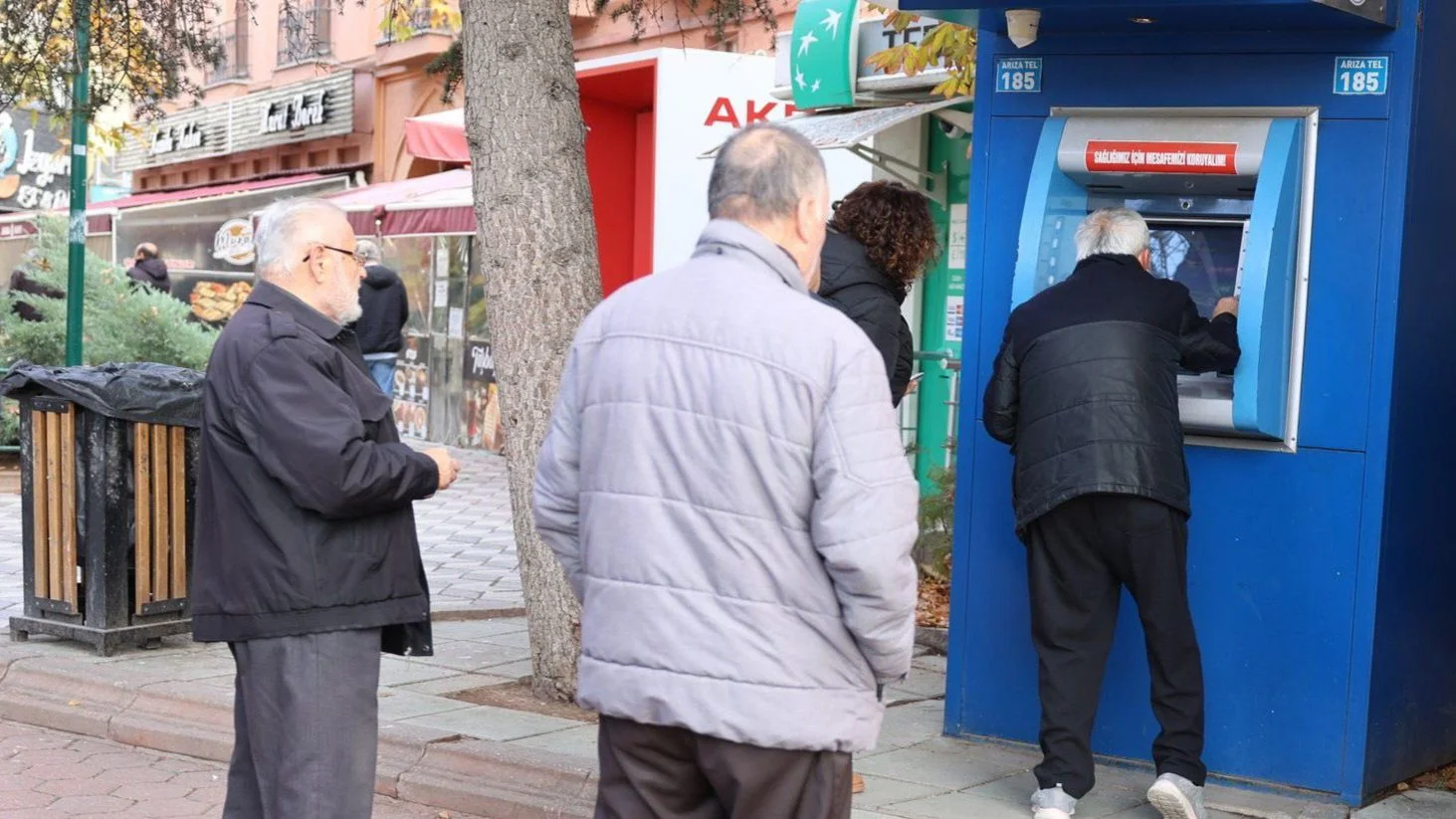 Gürhan Albayrak: "Eskişehir halkı online ve modern bir ödeme sistemini hak ediyor"