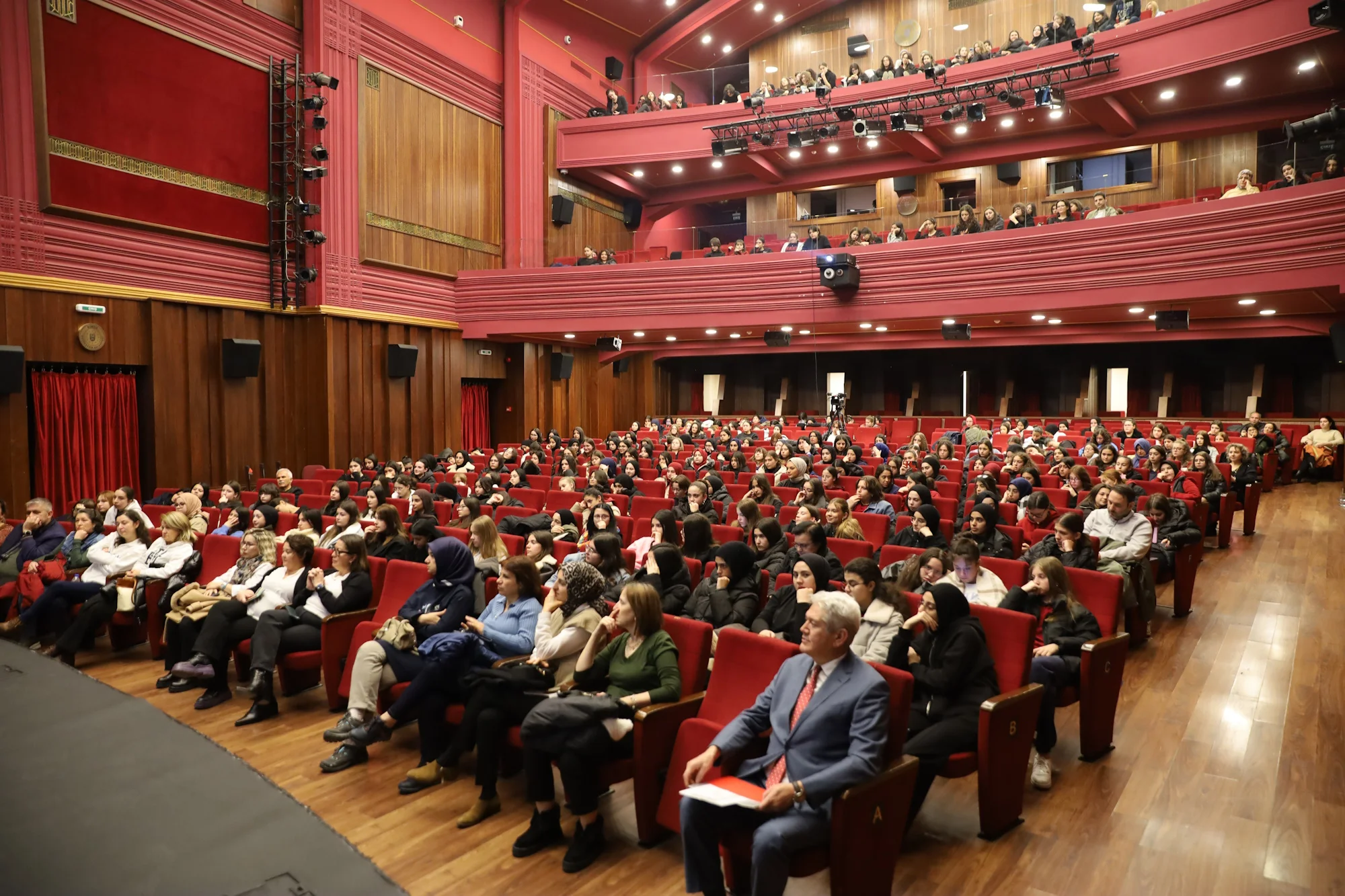 Bursa Uluslararası Edebiyat Festivali başladı