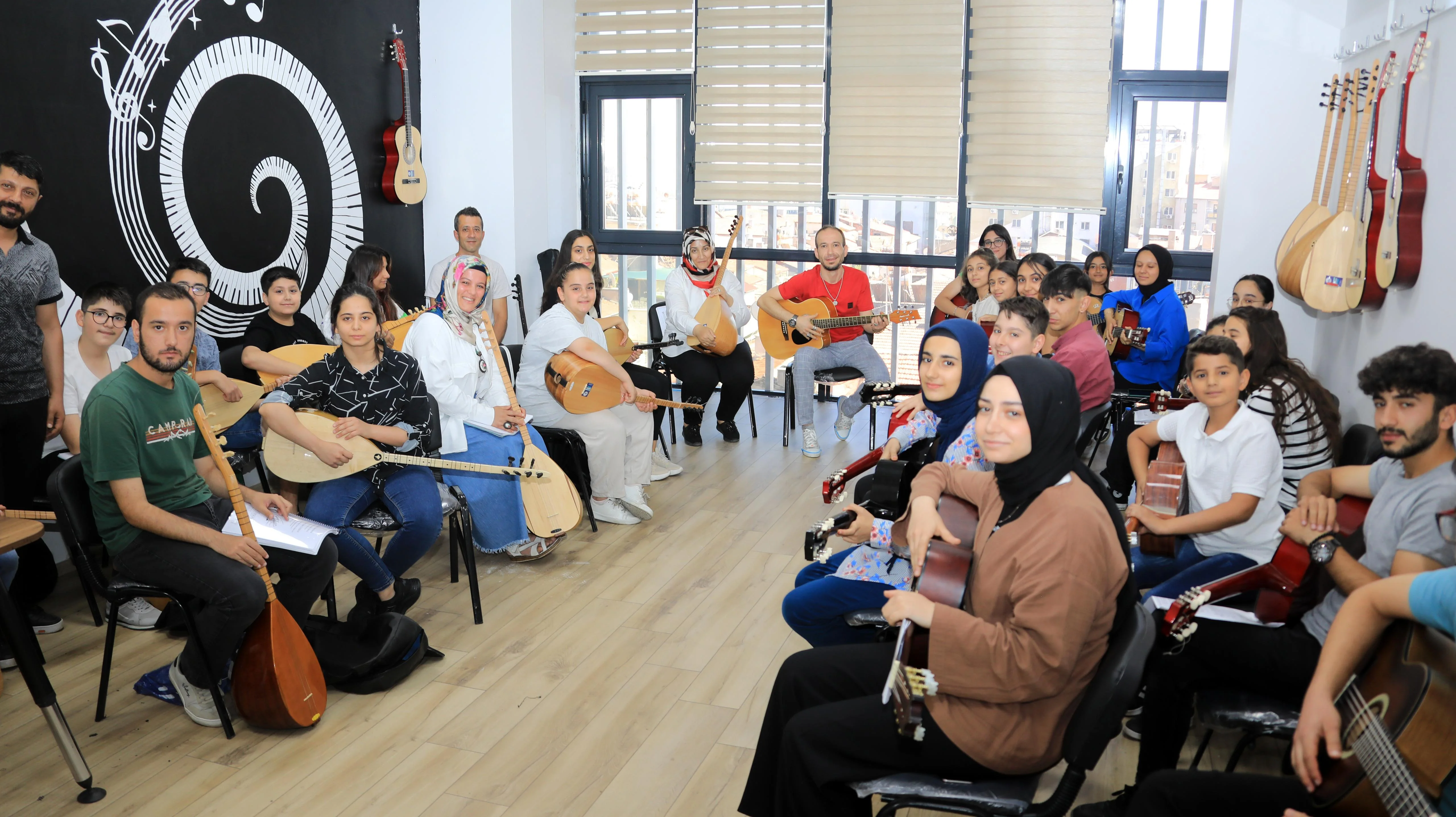 Elazığ Belediyesi, Kış Sezonu Kurslarını Başlatıyor