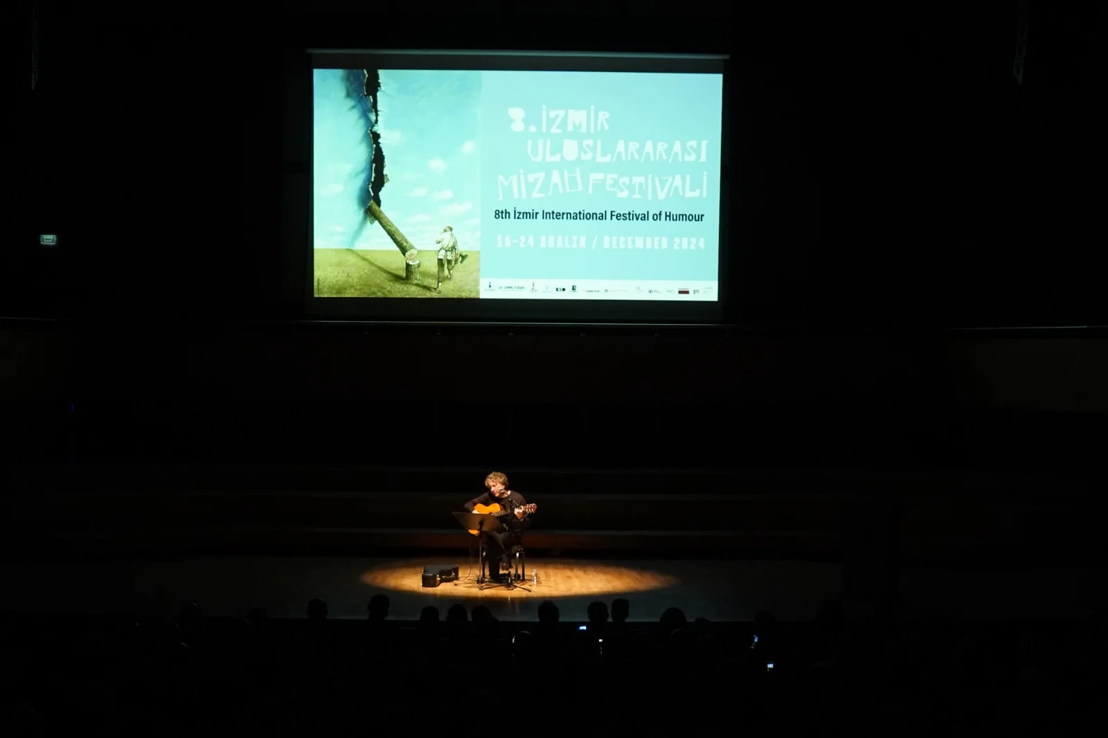 İzmir Uluslararası Mizah Festivali başladı