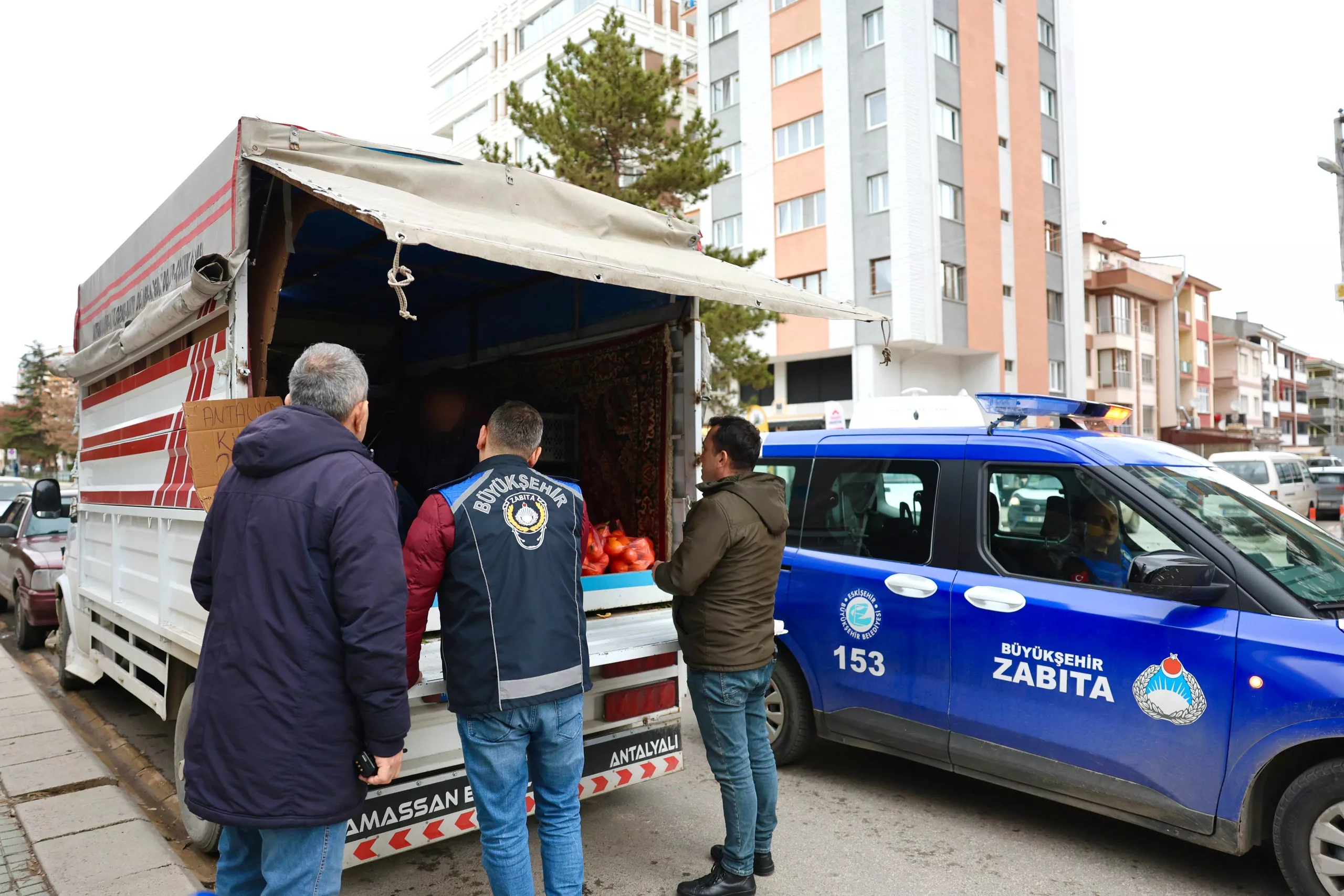 BÜYÜKŞEHİR ZABITASINDAN SIKI DENETİM