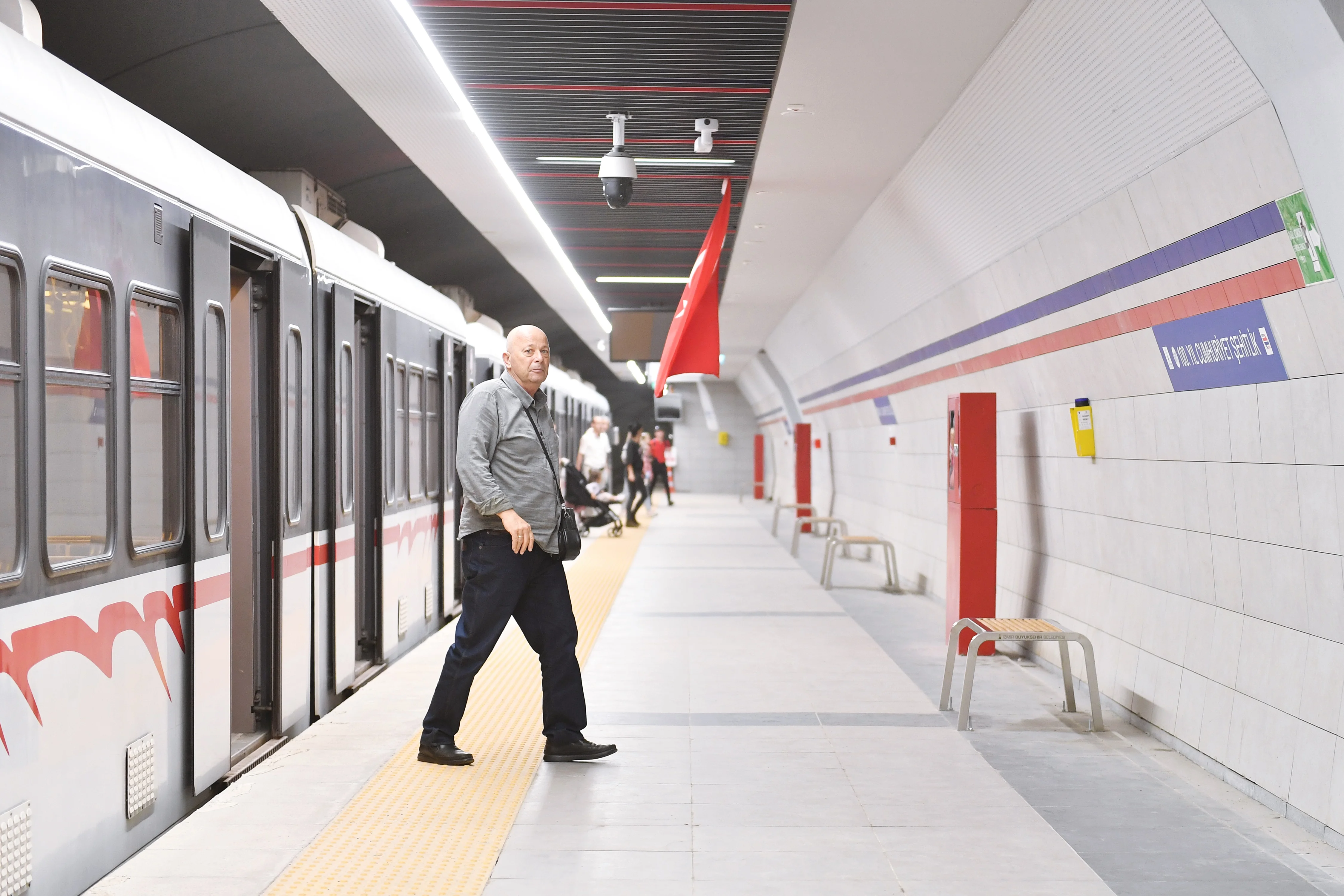 Narlıdere Metrosu'nda sefer sıklığı artırıldı