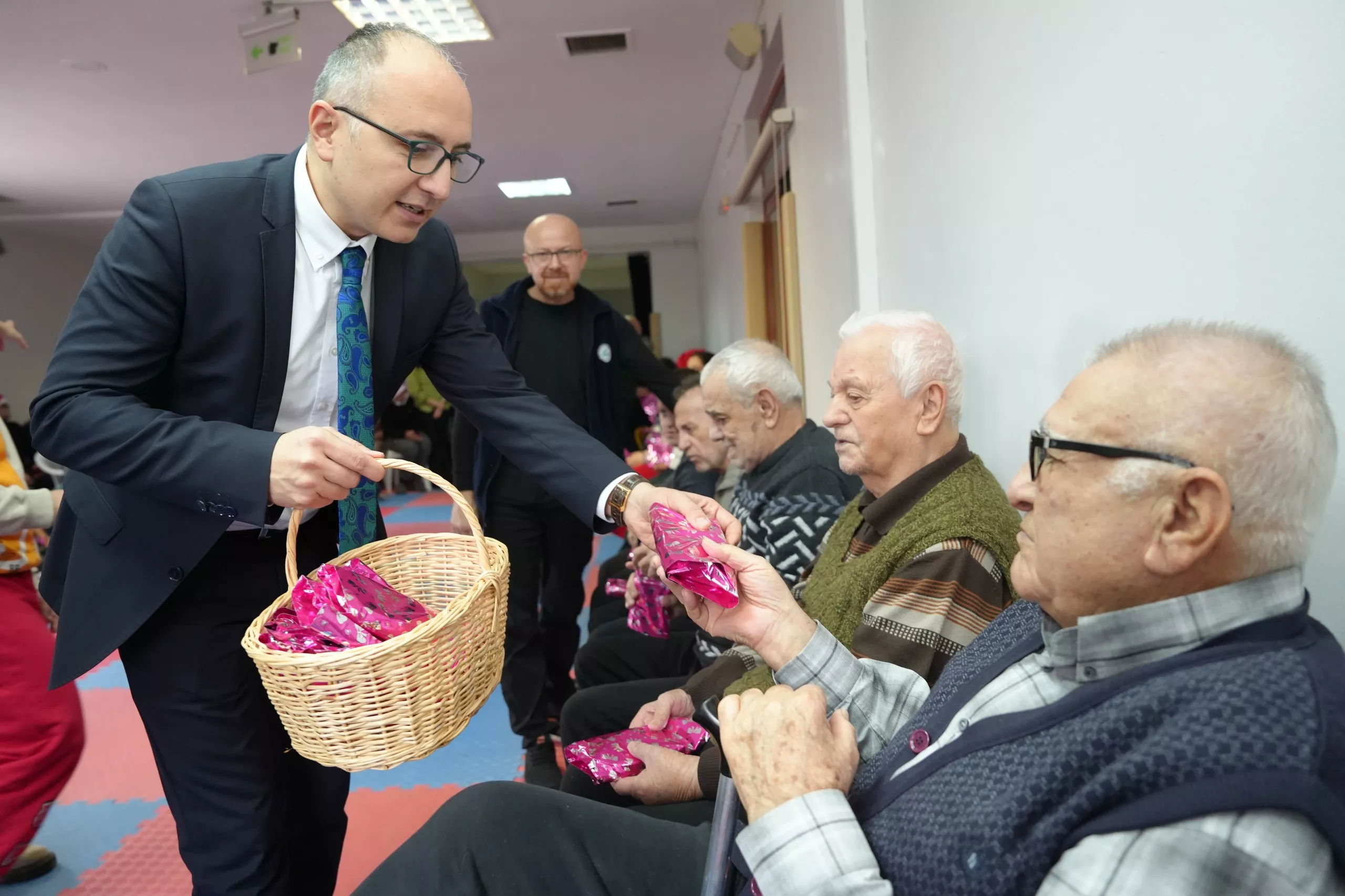 GÜNDÜZ YAŞAM MERKEZİ’NDE  YENİ YILI DOYASIYA KUTLADILAR