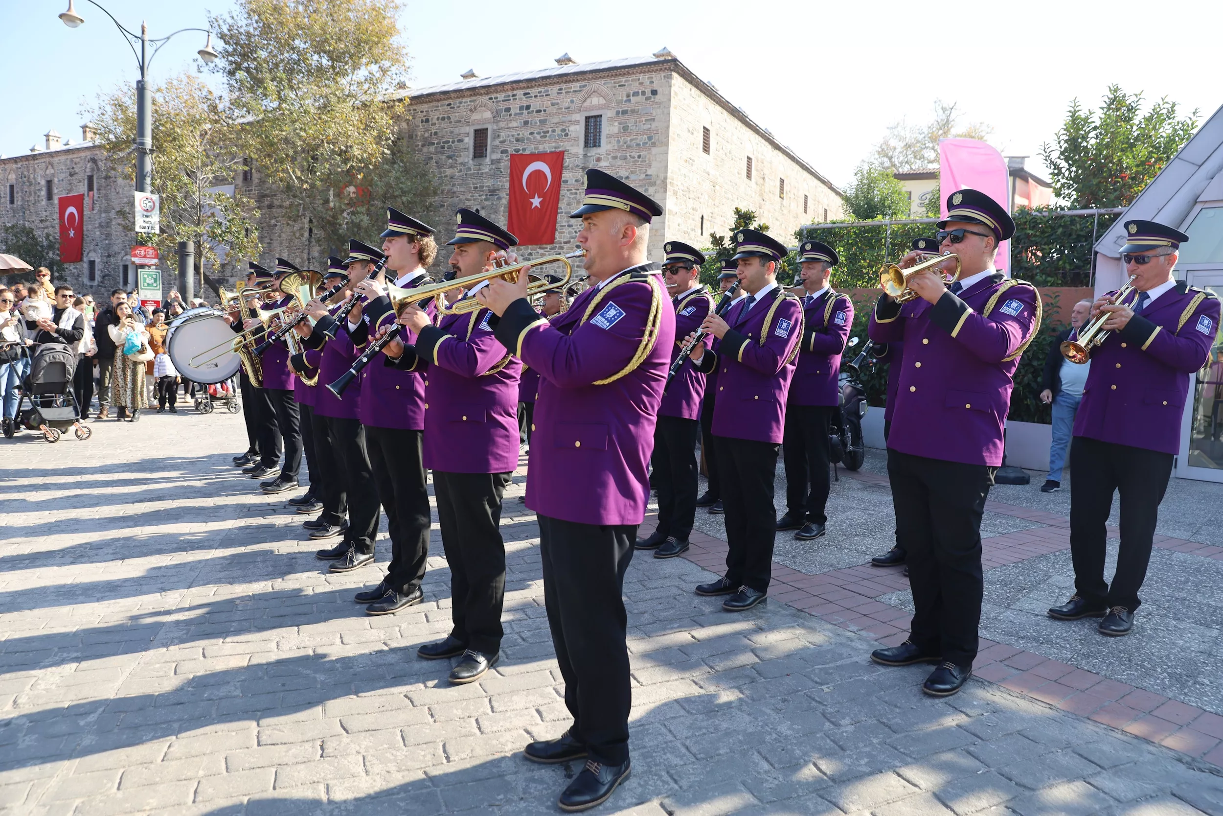 Bursa'nın dört bir yanında Cumhuriyet Bayramı coşkusu