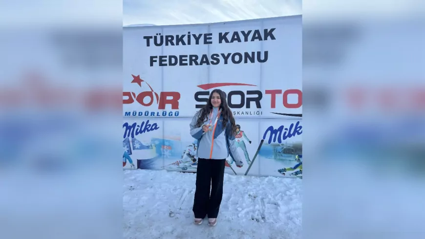 Türkiye Kayak Şampiyonasına Vanlı sporcular damga vurdu