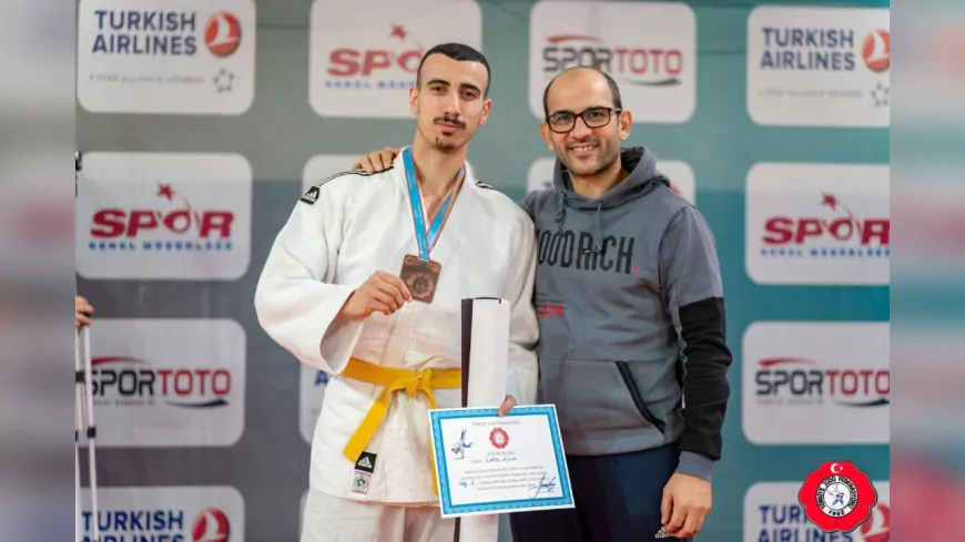 Vanlı işitme engelli Judokalardan bronz başarı