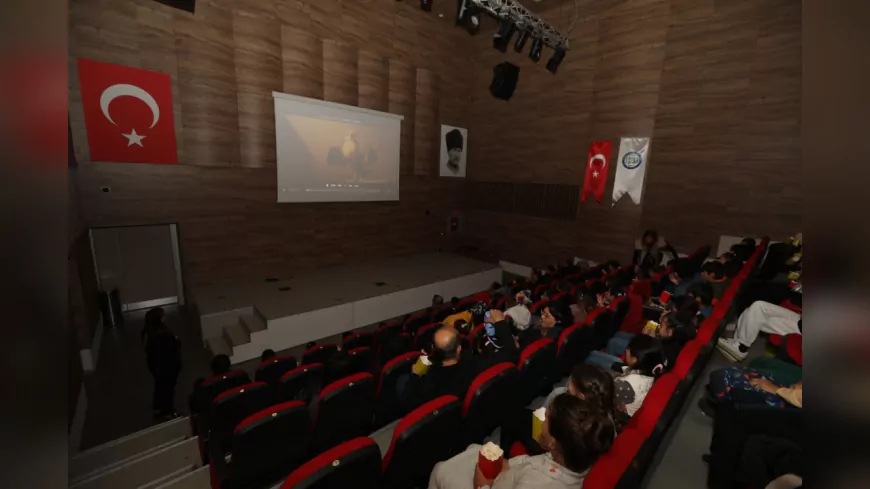 Başkan Aras’tan Çocuklara Sinema Hediyesi