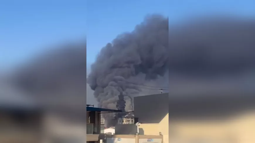 Üsküdar’da İşçi Konteynerlerinde Yangın: 3 Konteyner Küle Döndü