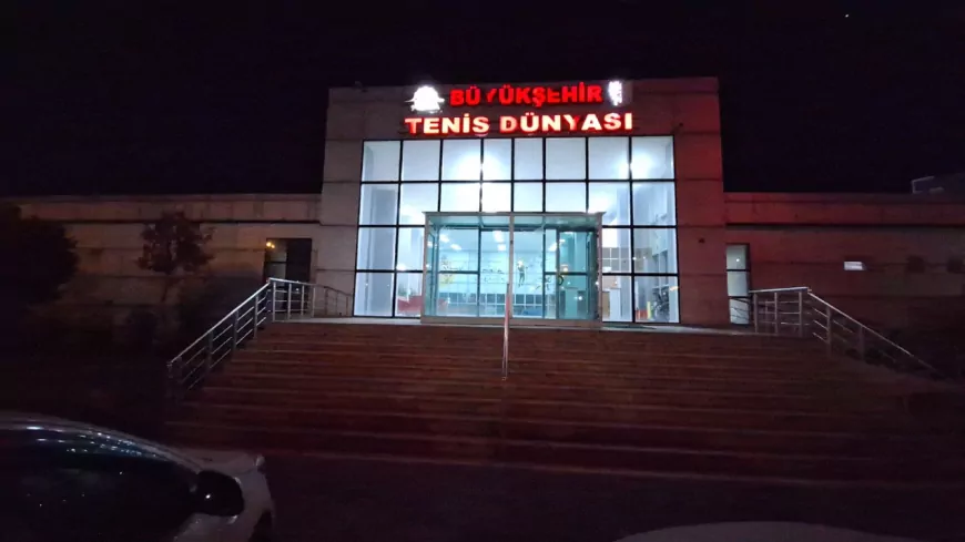 Tenis Dünyası Gece Işıklandırma Sistemi Yenilendi