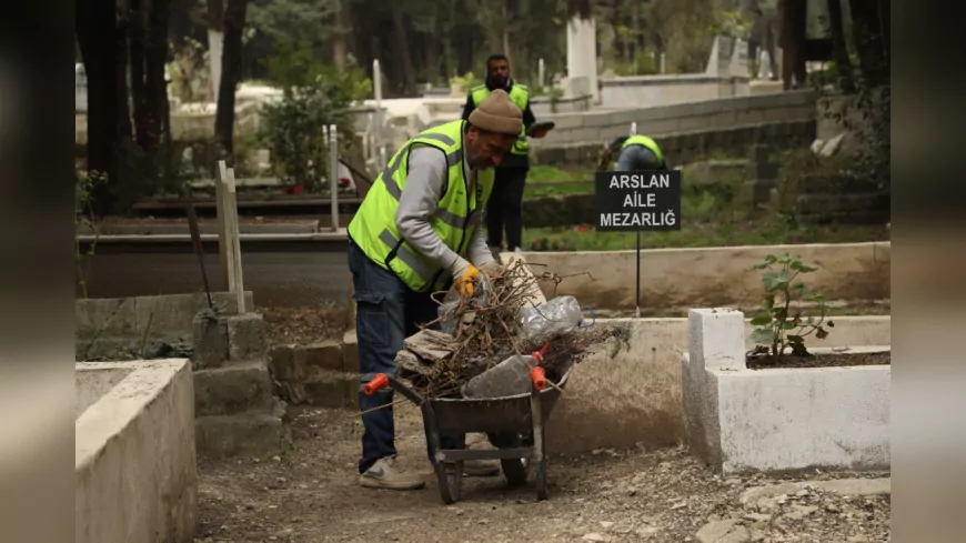 HBB, 6 Şubat Yıldönümü Öncesinde Mezarlıklar İçin Geniş Çaplı Temizlik ve Düzenleme Çalışmaları Başlattı