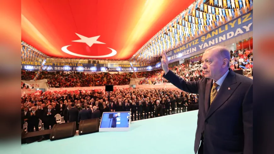 Cumhurbaşkanı Erdoğan Van İl Kongresi’ne Katıldı