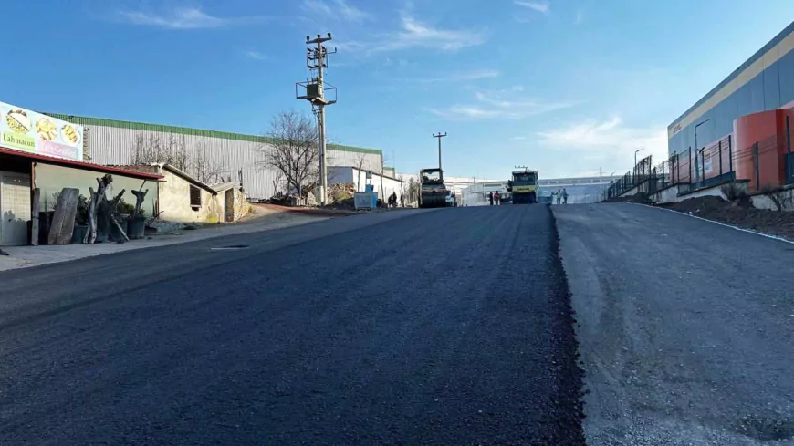 Kocaeli Büyükşehir, Batı Hali’ne Ulaşımı Kolaylaştırmak İçin Çayırova Yahya Kaptan Caddesi’nde Çalışmalara Başladı