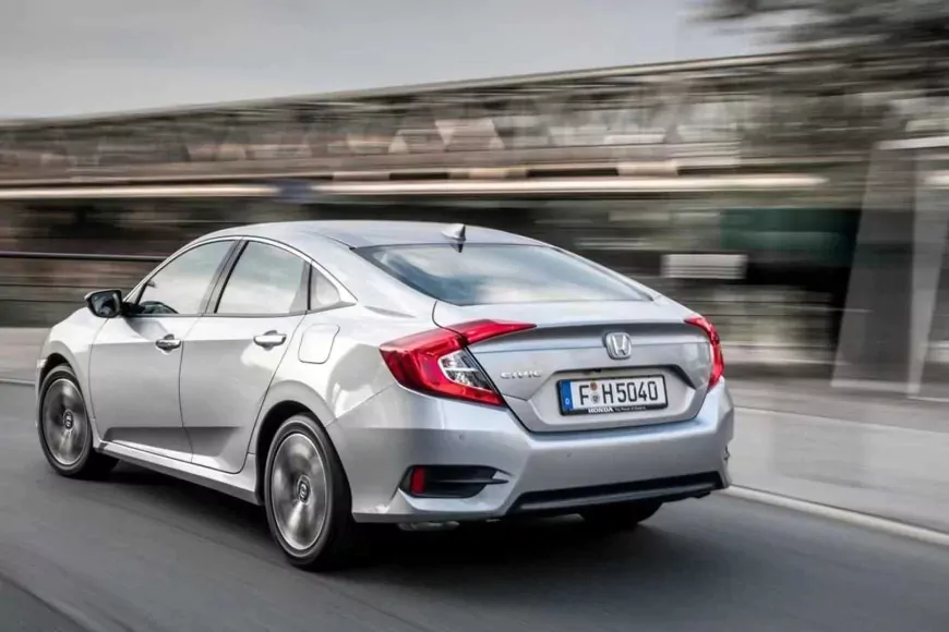 Honda Civic yenilendi! İşte 2025 modelin fiyatı ve özellikleri