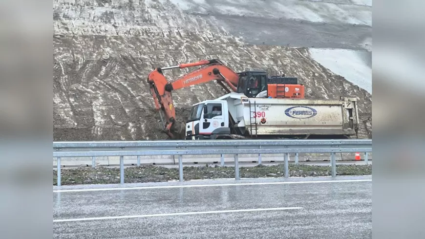 CHP’li Evrim Karakoz Aydın-Denizli Otoyolu’ndaki Güvenlik Sorunlarına Dikkat Çekti: "Bitmemiş Yol Tehlike Arz Ediyor"