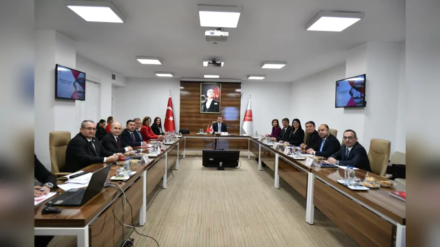 Başkan Ünlüce, TBB ve İBB ile Ankara'da Hizmet Araçları Teslim Törenine Katıldı