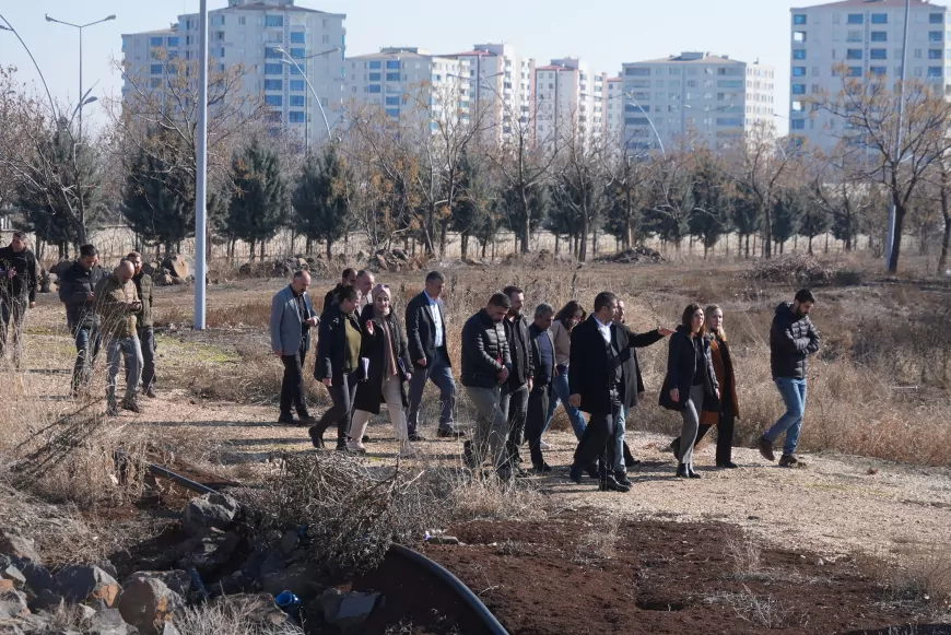 Diyarbakır Büyükşehir Belediye Başkanları Kayapınar'daki Yeni Park Projelerini İnceledi