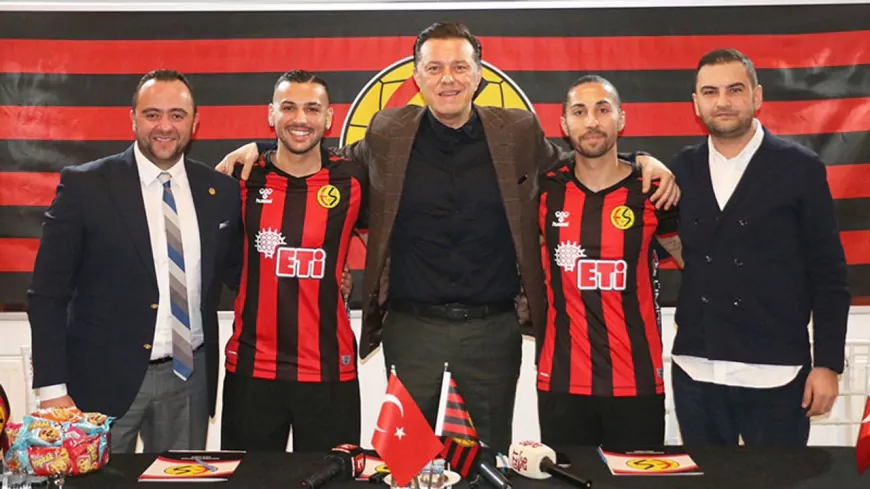 Eskişehirspor'da yeni transferler imzaladı; Nebi Hatipoğlu da katıldı