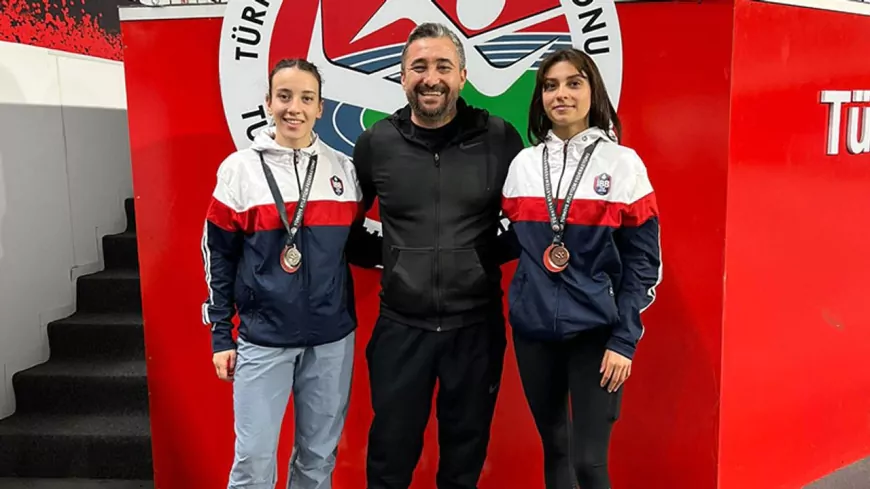 Eskişehirli milli sporcular Ayça Fidanoğlu ve Elif Naz Köseoğlu madalya için piste çıkacak