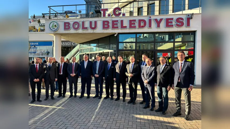 BAŞKAN KÖSE TANJU ÖZCAN’A DESTEK İÇİN BOLU’YA GİTTİ