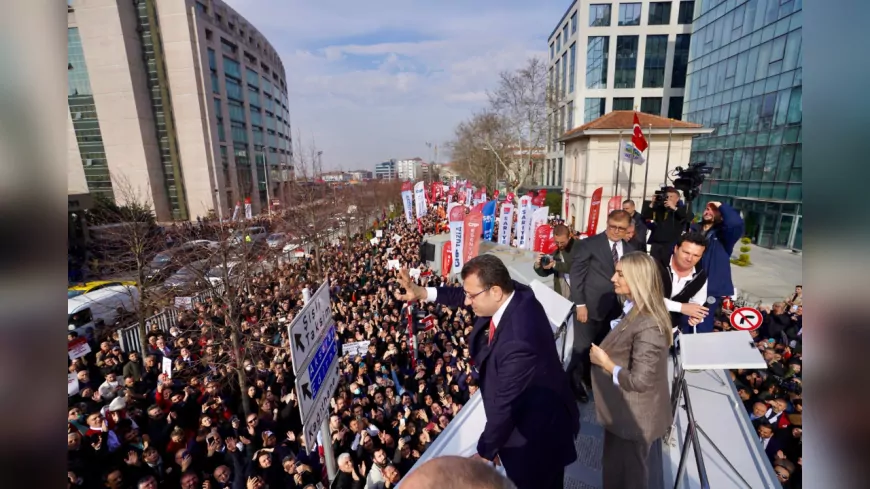 İmamoğlu: Bu İktidar Sandıkla Gider, Hukuksuzlukla Mücadeleye Devam Ediyoruz