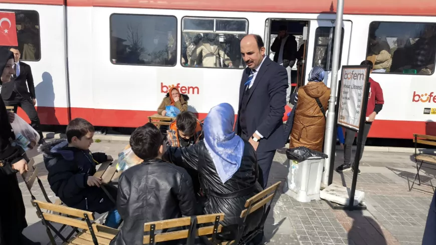 Başkan Altay, Hacıveyiszade Camii ve Kültürpark’ta Vatandaşlarla Buluştu