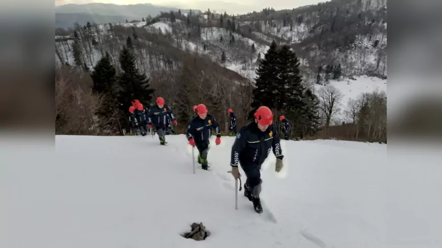 Kocaeli İtfaiyesi Doğada Arama Kurtarma Tatbikatı Gerçekleştirdi