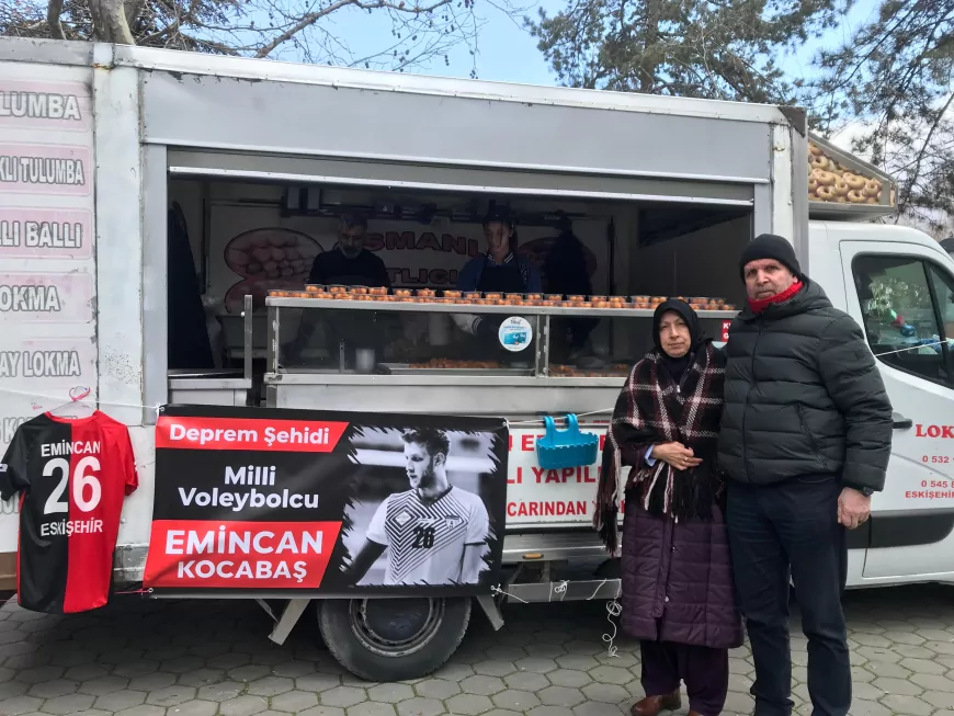 Bülent Kocabaş, Deprem Şehidi Oğlu Emincan Kocabaş Anısına Lokma Dağıttı