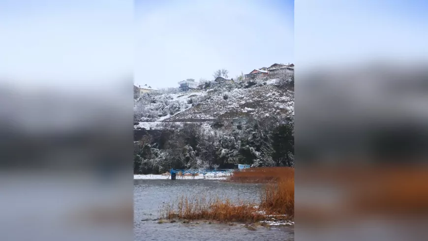 Beyaz Rüya: Sapanca Gölü'nde Su Seviyesi Yükseldi, Eşsiz Manzaralar Ortaya Çıktı