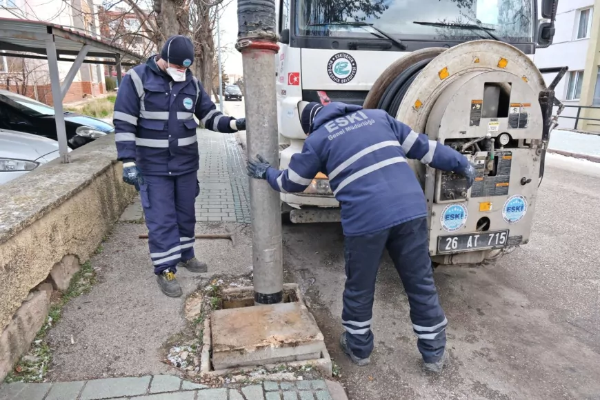 ESKİ’den Altyapıya  Temizlik: Tıkanıklıklar Hızla Gideriliyor