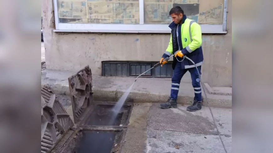 Bursa Büyükşehir’den Taşkın Riskine Karşı Izgara Temizliği