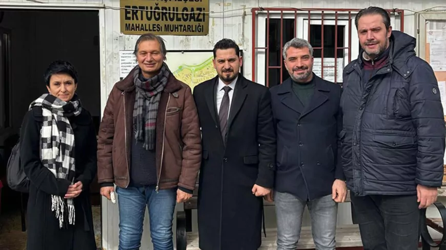 AK Parti Tepebaşı İlçe Başkanı  Esnaf Ve Vatandaşlarla Buluştu