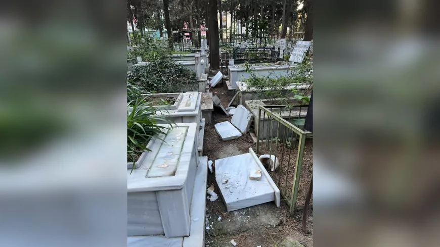 İzmir’de Vandalizm Kurbanı 39 Mezar İçin Onarım Çalışmaları Başlatıldı