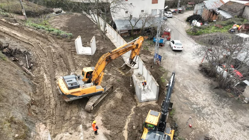 Gemlik’te Altyapı ve Üstyapı Çalışmaları Hız Kesmeden Devam Ediyor