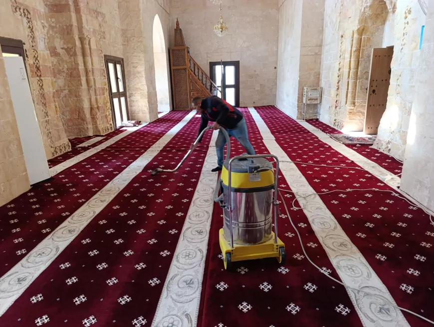 Mardin Büyükşehir Belediyesi’nden İbadethanelerde Temizlik Çalışması