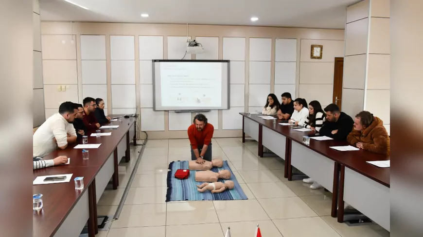 Tepebaşı Belediyesi Personeline İlk Yardım Eğitimi Verildi