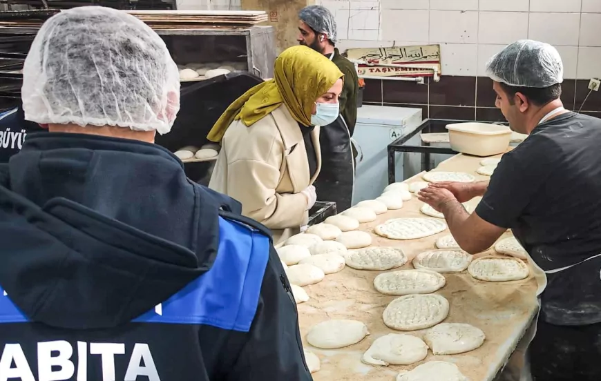 Van Büyükşehir Belediyesi Zabıta Ekiplerinden Fırın ve Tandır Evlerine Ramazan Denetimi