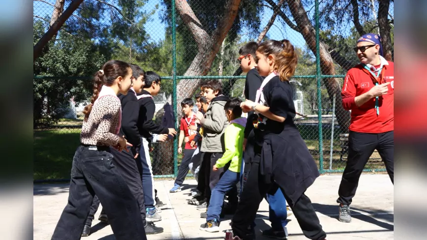 Antalya Büyükşehir Belediyesi İzcilik Eğitim Programı Başladı