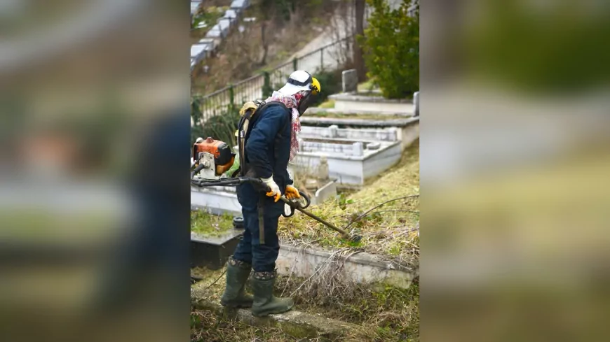 Giresun Belediyesi'nden Bayram İçin Mezarlık Temizlik ve Bakım Çalışması