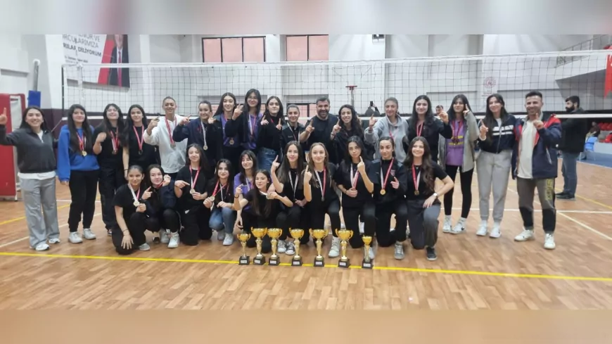 Van Büyükşehir Belediyespor, Voleybol Alt Yapı Liglerine Damga Vurdu